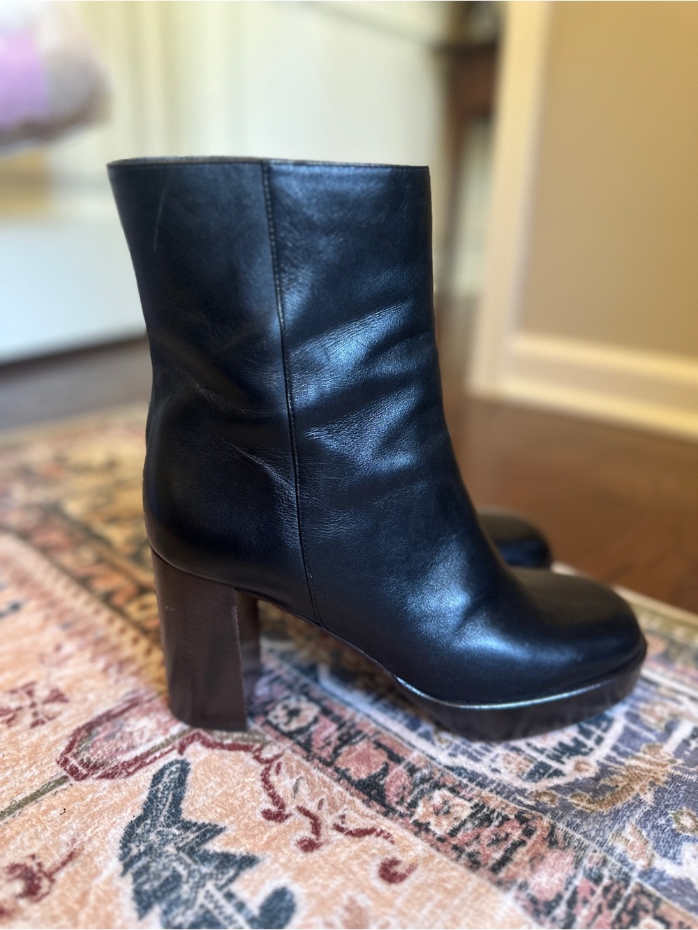 EUC J.Crew Black Leather Ankle Boots